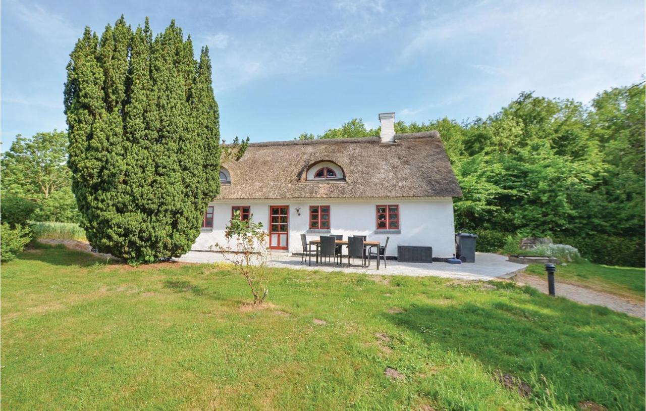Lovely Home In Augustenborg With Wifi Asserballeskov エクステリア 写真
